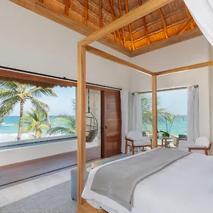 Tago By G Tulum